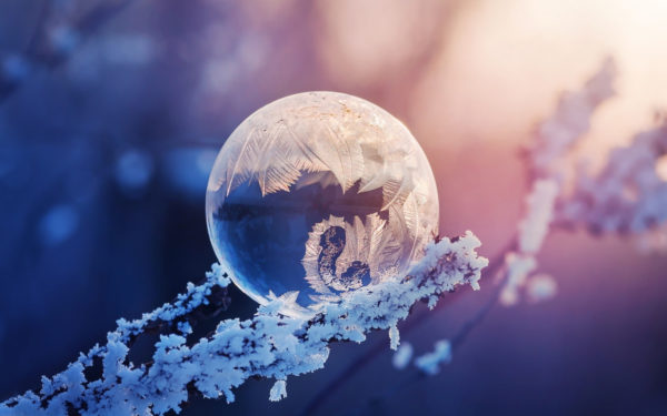 Frozen Bubble https://www.wallpaperflare.com/frozen-bubble-winter-photography-nature-wallpaper-bnybw/download/1440x900